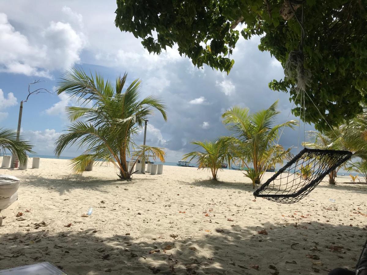 Malas Island View Hotel Fulidhoo Exterior photo